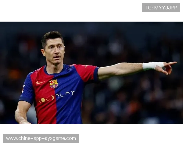 巴萨持续依靠推进掌控节奏:从传控到协同的全局解码 巴萨持续依靠推进掌控节奏:从传控到协同的全局解码