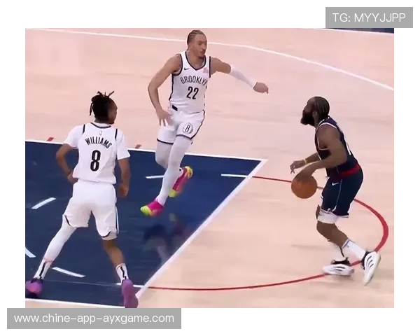 小波特迎着封盖完成抛投，篮网继续上涨分差